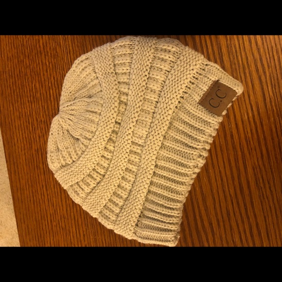 Set of 6 Beanies - Picture 1 of 6